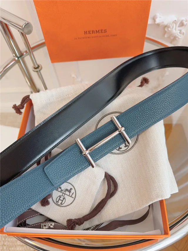 Hermès Oran Cinturón de Cuero Azul y Oro Hebilla T-Bar Pebblada 14