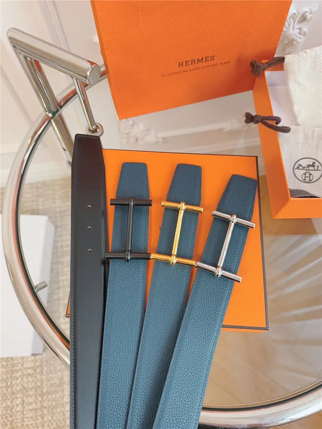 Hermès Oran Cinturón de Cuero Azul y Oro Hebilla T-Bar Pebblada 19