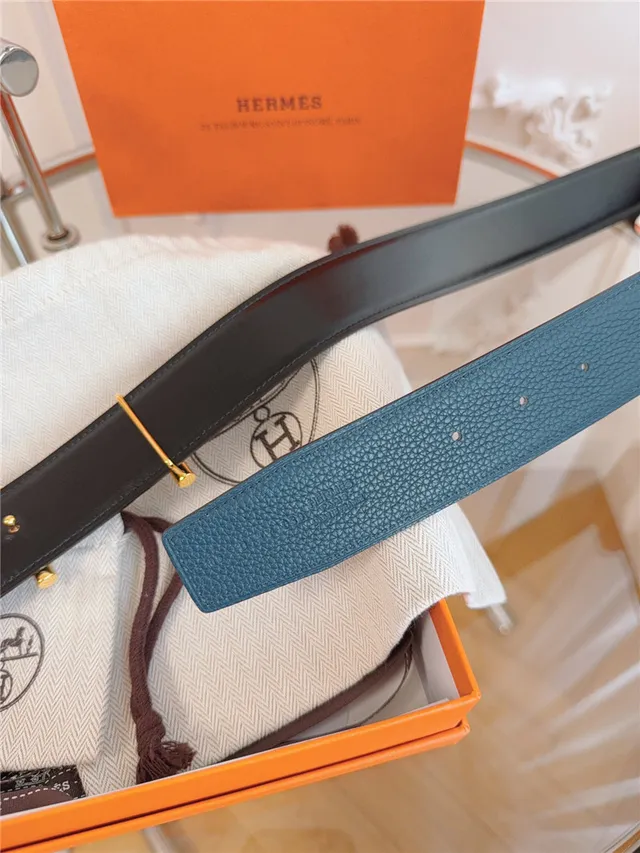 Hermès Oran Cinturón de Cuero Azul y Oro Hebilla T-Bar Pebblada 21