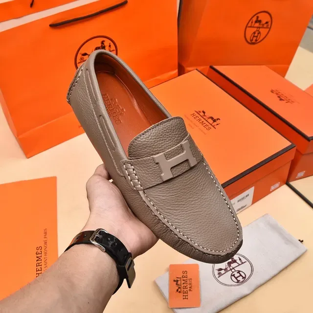 Hermès Oran Gray Pebbled Leather H-Buckle Loafers 6