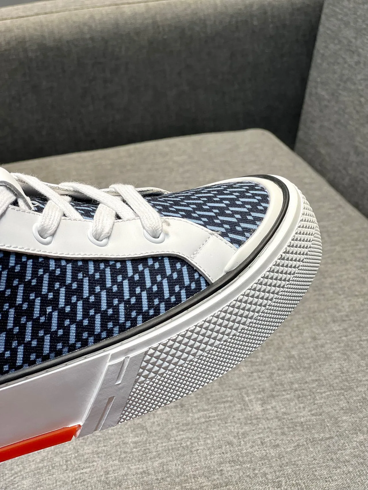 Hermès Oran High Top Navy and White Lifestyle Sneakers 3