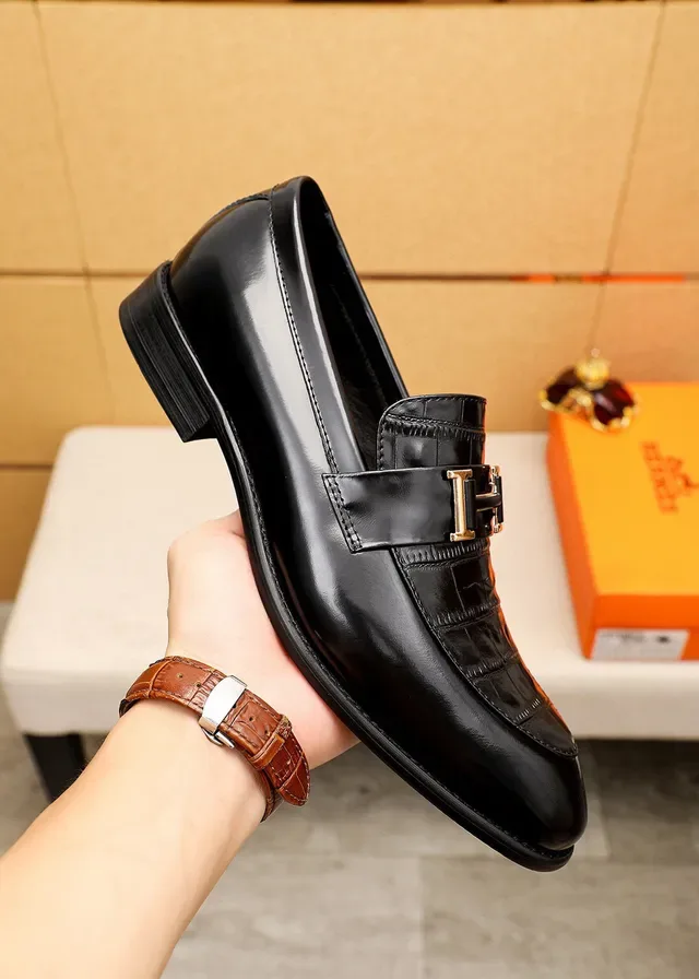 Hermès Oran Loafer أسود جلد تمساح مطبوع هبوكल 4