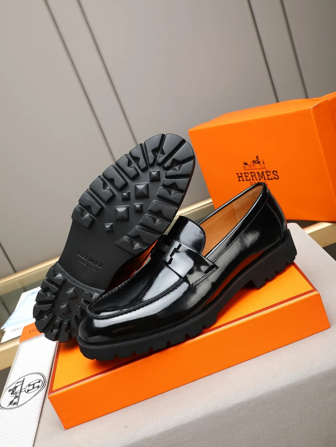 Hermès Oran Loafer Black Patent Leather Slip-On Loafers 4