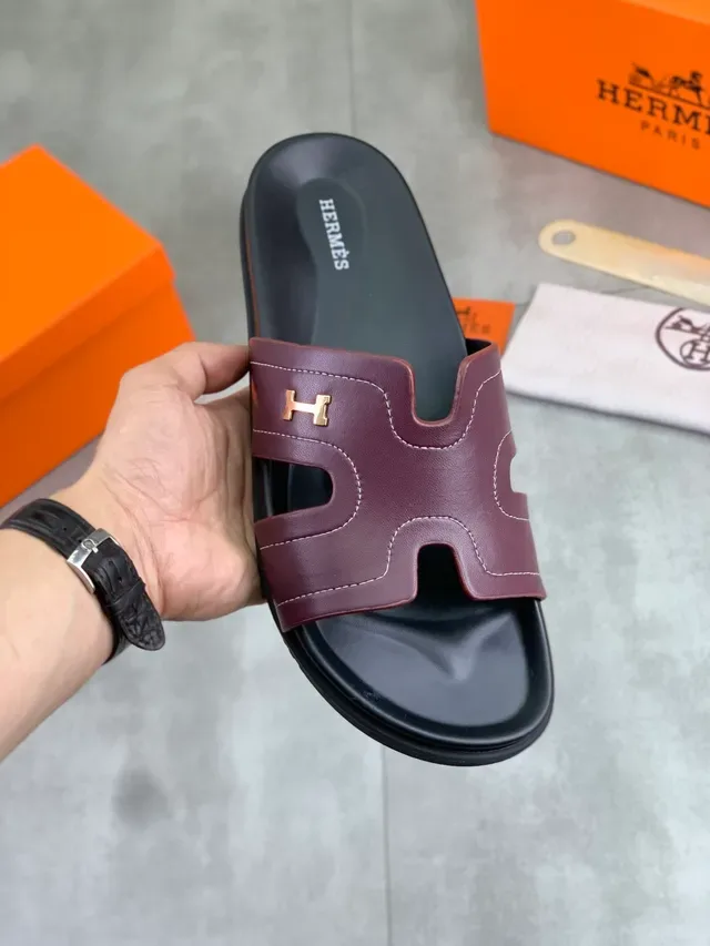 Hermès Oran Slide Sandales Cuir Verni Noir 17