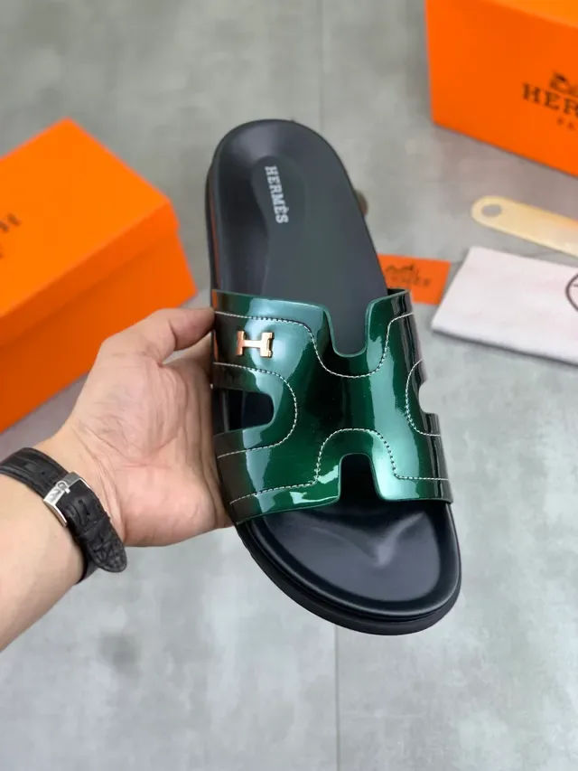 Hermès Oran Slide Sandales Cuir Verni Noir 19