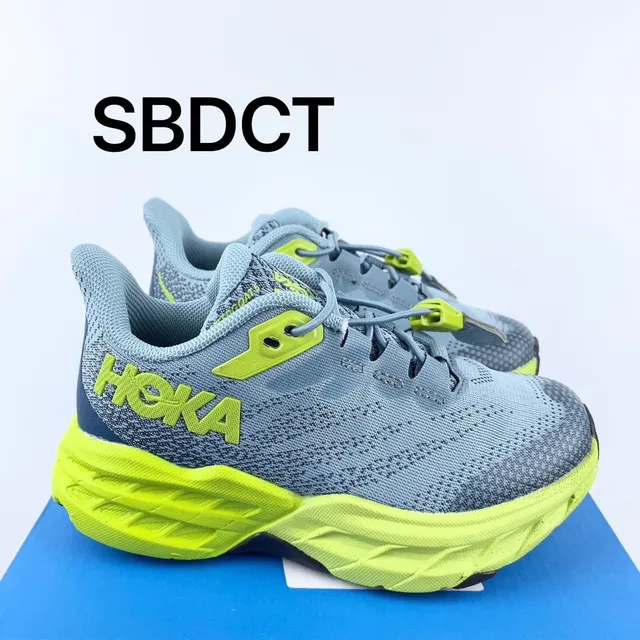 Hoka violet rose, upper de knit ingénieril supérieur, midsole chunky cushionée, chaussures de course 3