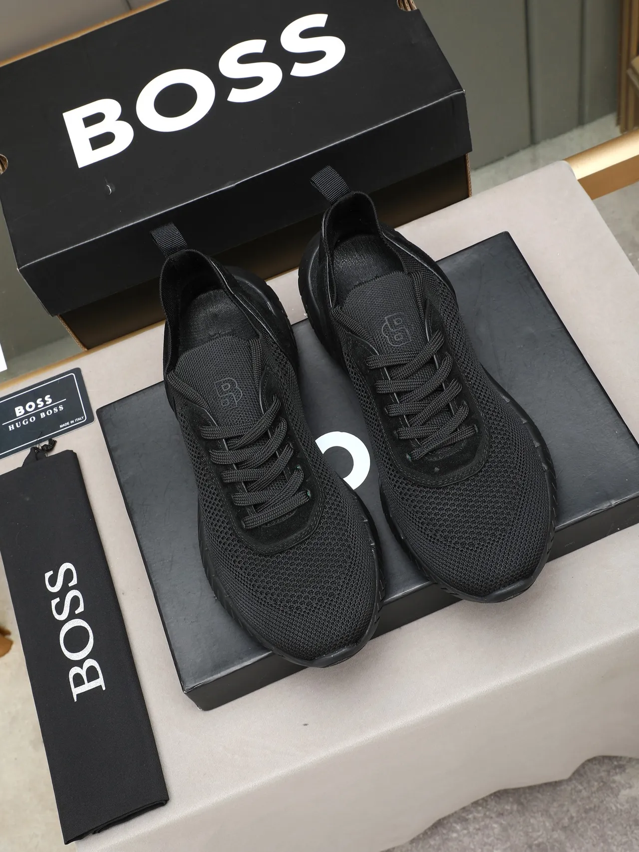 Hugo Boss Tênis Lifestyle Preto de Malha de Rede 2
