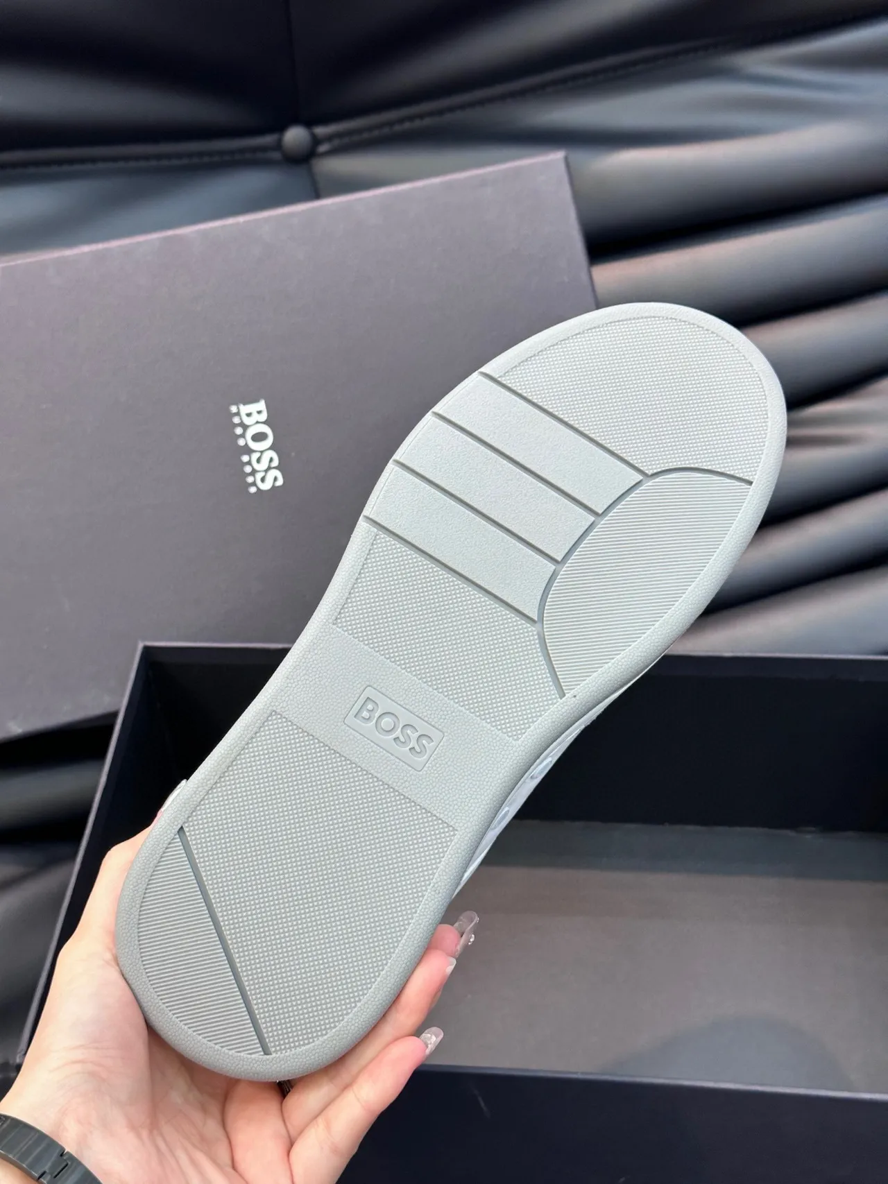 Hugo Boss 白灰低帮混合材质生活运动鞋 2