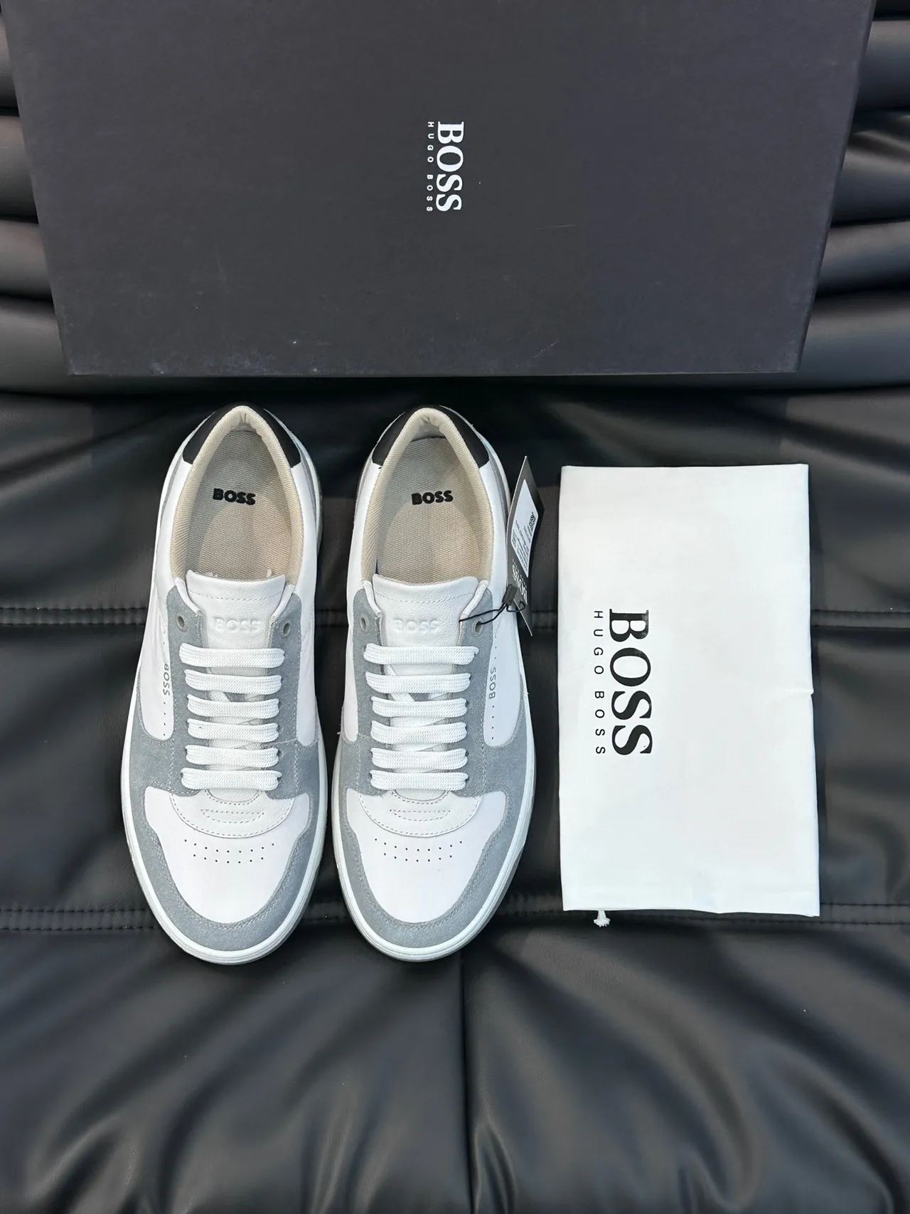 Hugo Boss 白灰低帮混合材质生活运动鞋 8