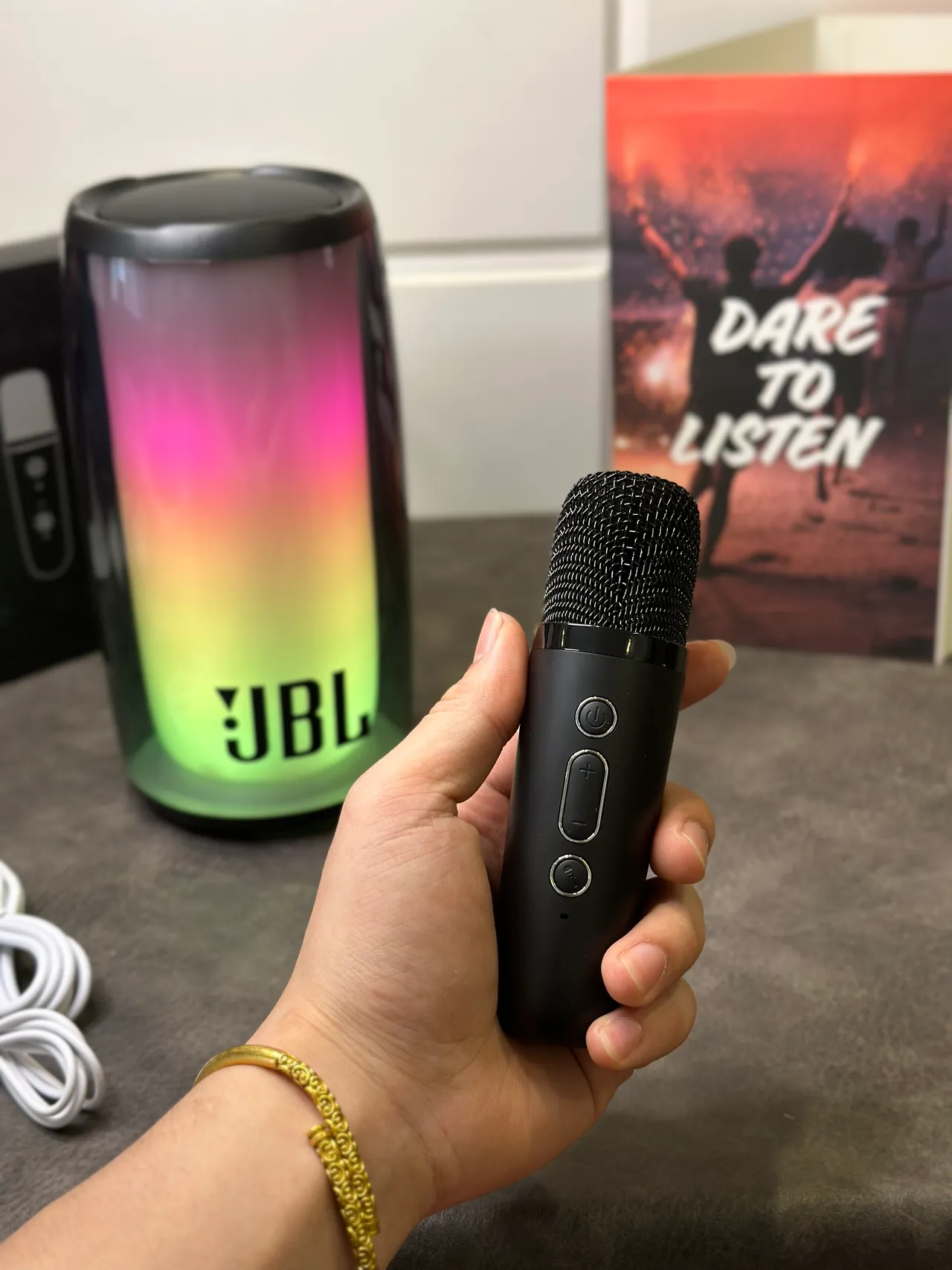 JBL Pulse Violet Noir Corps Cylindrique Translucide Haut-parleur Portable 4