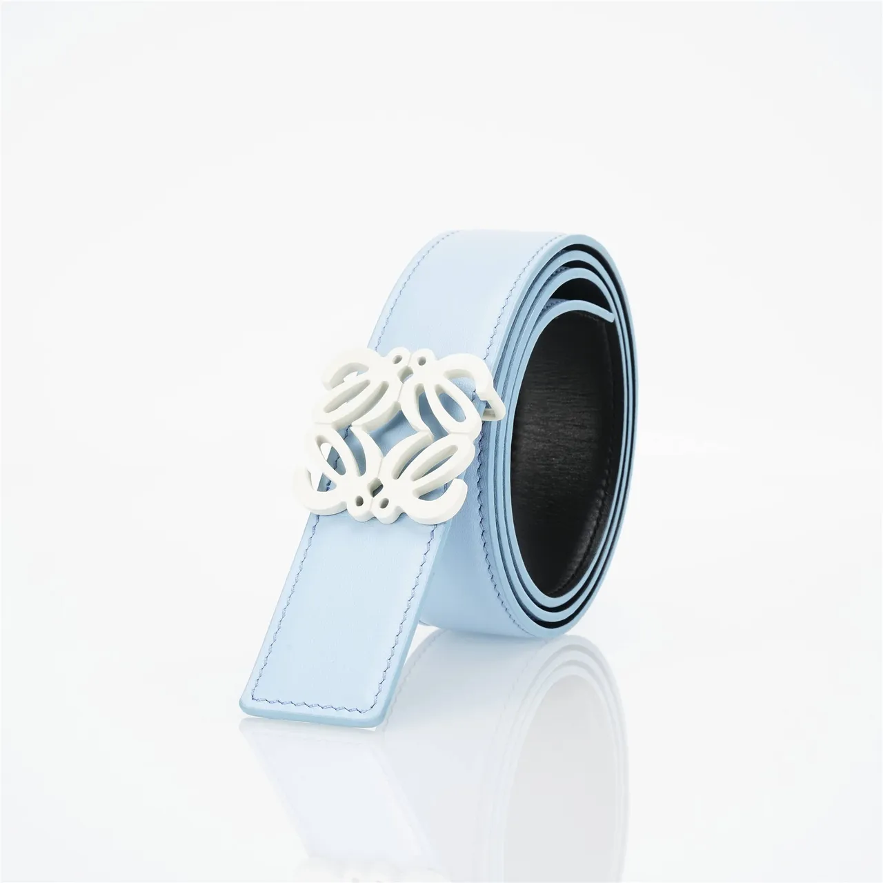 Loewe Anagram Belt 浅蓝色光滑皮革腰带 6