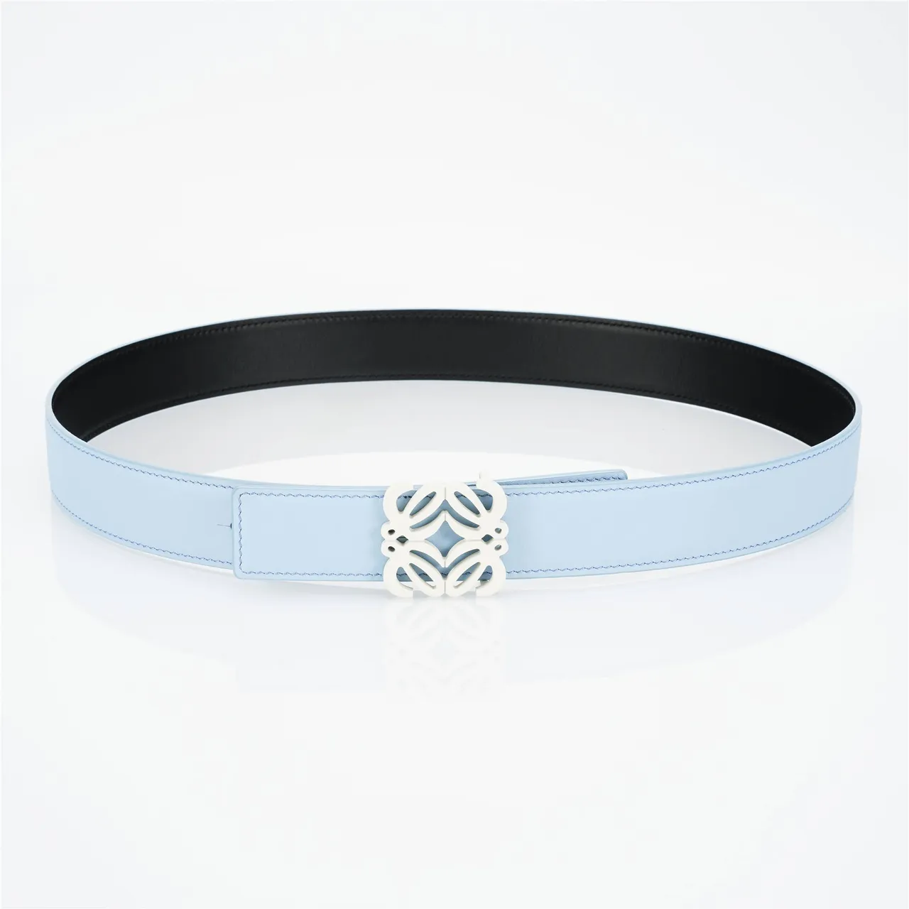 Loewe Anagram Belt 浅蓝色光滑皮革腰带 8