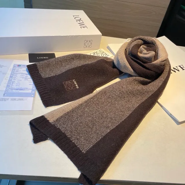Loewe Brown Beige Block-Color Intarsia Knit Embroidered Anagram Logo Scarve 8