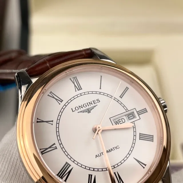 Longines Caja Redonda Marrón Dorado Marcadores de Hora en Numerales Romanos Reloj Mecánico 6