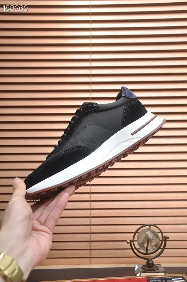 Loro Piana 黑白生活方式运动鞋 5