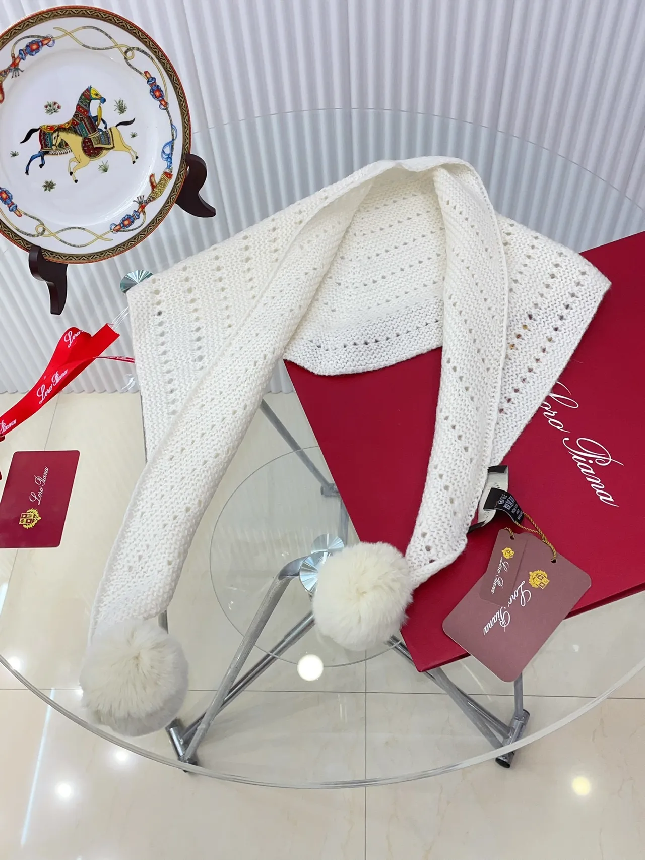 Loro Piana 白色米色 罗纹针织 刺绣老虎补丁 针织帽 5