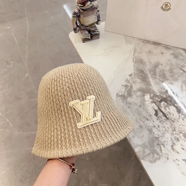 Louis Vuitton chapéu bucket preto e bege textura tecida bordado patch monograma 4
