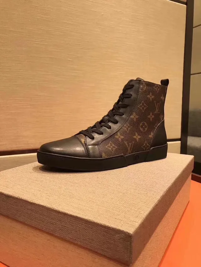Louis Vuitton काला भूरा Monogram Canvas Leather Toe Cap Ankle Boots 8