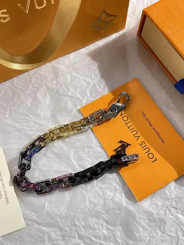 Louis Vuitton Black Gold Chain-Link Monogram-Engraved Jewelry 5