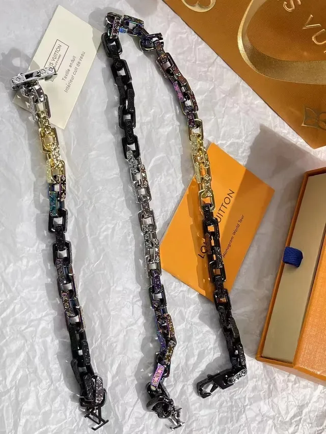 Louis Vuitton Black Gold Chain-Link Monogram-Engraved Jewelry 7