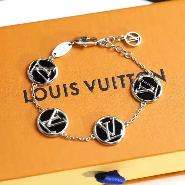 Louis Vuitton سوار أسود ذهبي سلاسل مرتبطة مدالية مونوغرام 8