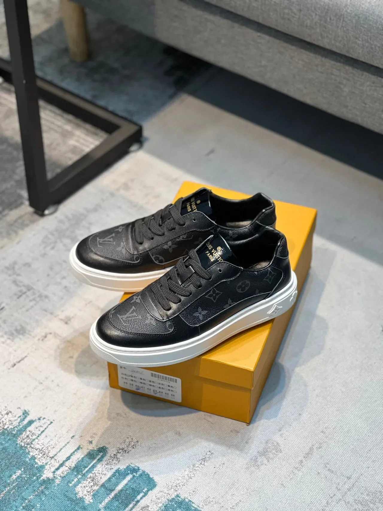 Louis Vuitton Sneakers Lifestyle Noir Blanc Monogram Cuir Semelle Plateforme 7