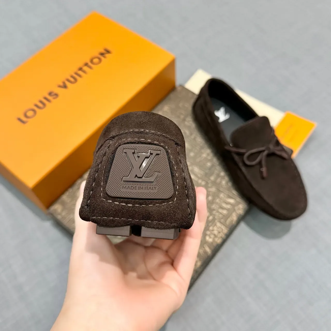 Louis Vuitton Marron Noir Daim Supérieur Moccasin Pointe Loafer 4
