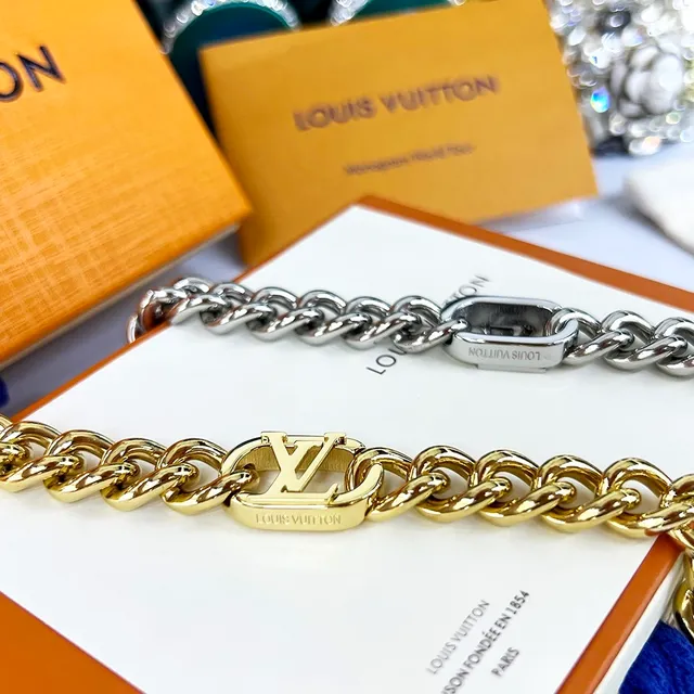 سوار Louis Vuitton سلسلة ذهبية سميكة كيرب لينك مصقول سوار 6