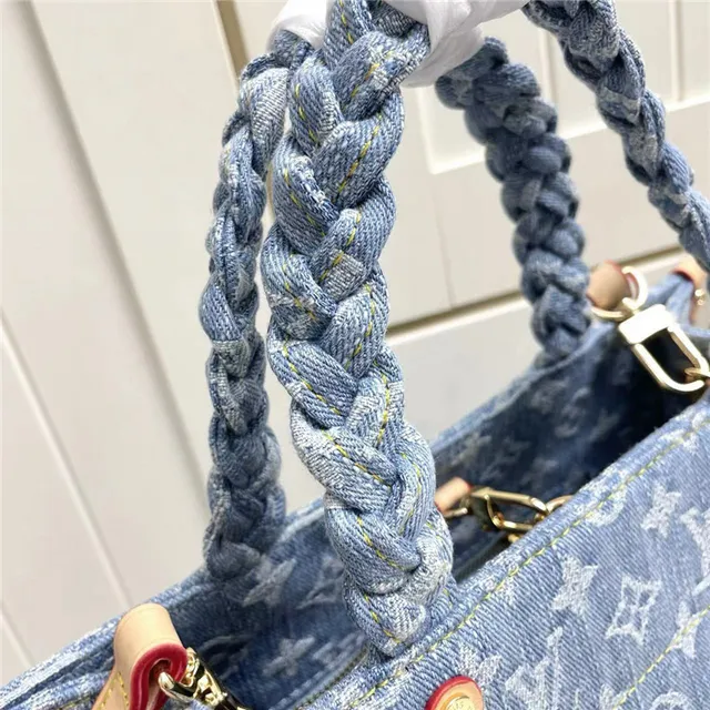 路易威登牛仔印花辫带手柄手袋 4