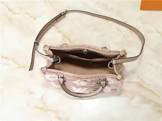 Louis Vuitton Monogramme Fuzzy Sac Tote 2