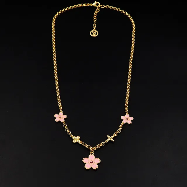 Bracelet Louis Vuitton Chaîne Or Émail Rose Charm Floral 7