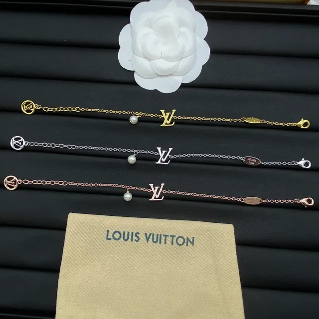 Louis Vuitton ouro prata Monogram pingente gota de pérola pulseira 7