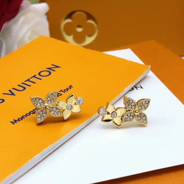 Louis Vuitton Gold-Tone Pavé Crystal Dual-Flower Stud Earrings 6