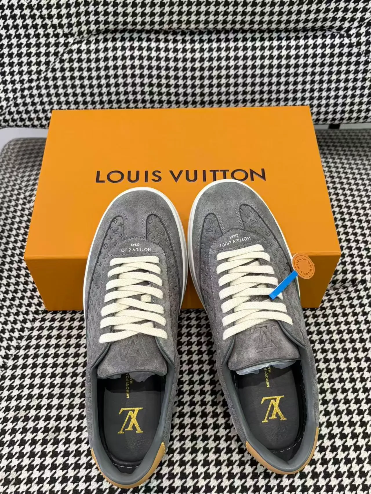 Louis Vuitton Gray White Monogrammed Suede Low-Top Lifestyle Sneakers 2