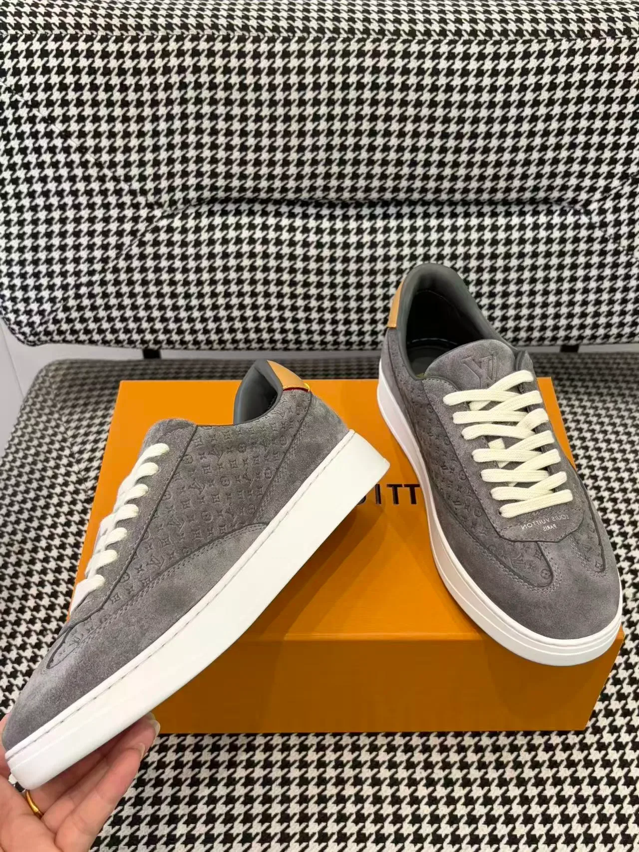Louis Vuitton Gray White Monogrammed Suede Low-Top Lifestyle Sneakers 4