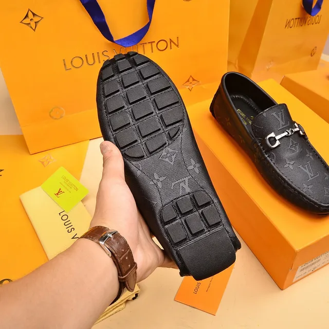 Louis Vuitton Horsebit Loafer أحذية لوفر سوداء جلد مونوغرام كواتد 5