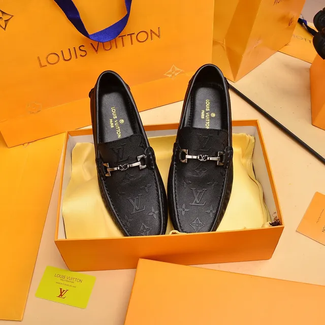 Louis Vuitton Horsebit Loafer أحذية لوفر سوداء جلد مونوغرام كواتد 8