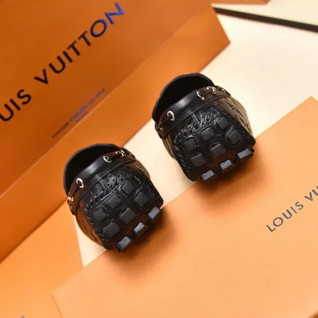 Mocassins Louis Vuitton Horsebit en cuir monogramme noir 2