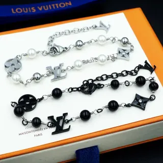 Louis Vuitton Iconic Bracelet 银色珍珠和黑色珠链手链