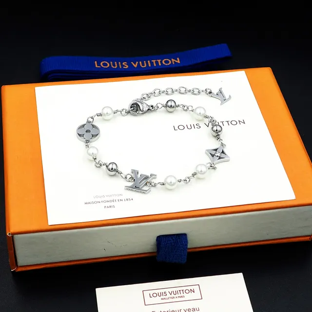 Louis Vuitton Iconic Bracelet 银色珍珠和黑色珠链手链 2