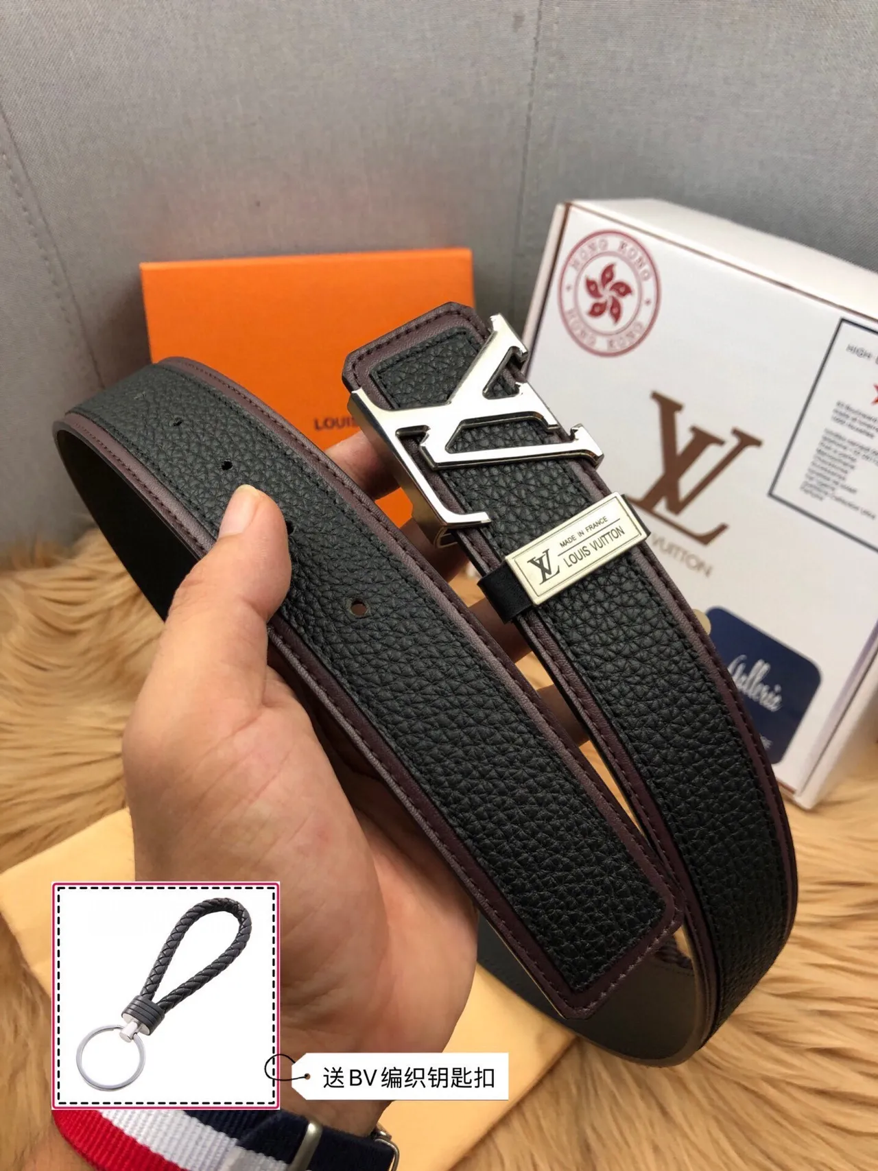 Louis Vuitton Initiales حزام جلد أسود وبني مقشف بألوان ثنائية مع أنبوبة على الحافة 9
