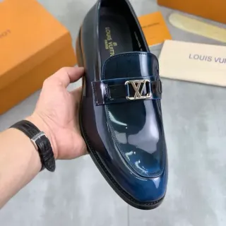 Louis Vuitton Mocasines Navy Black Cuero Patentado Hebilla Metal LV