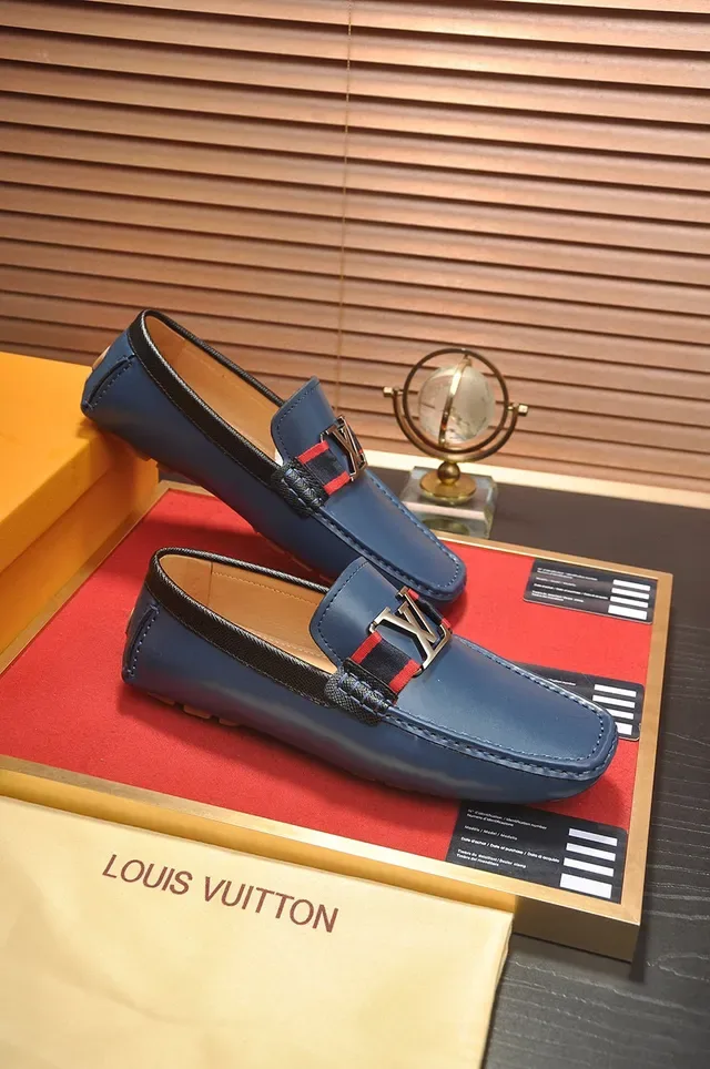 Louis Vuitton Mocassim Couro Navy Red Construcao Mocassim Fivela LV Monogram Loafer 5