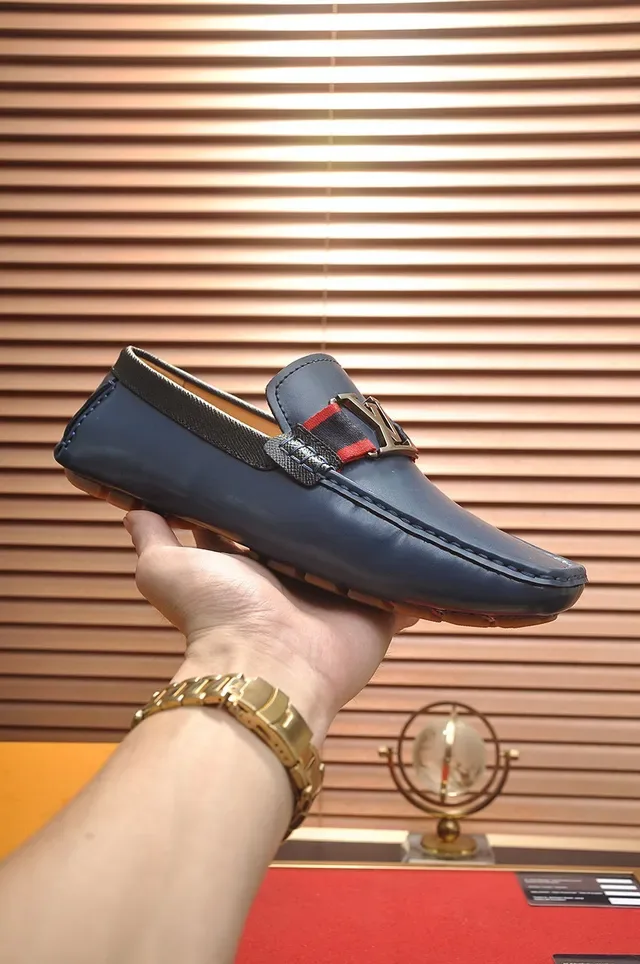 Louis Vuitton Mocassim Couro Navy Red Construcao Mocassim Fivela LV Monogram Loafer 7