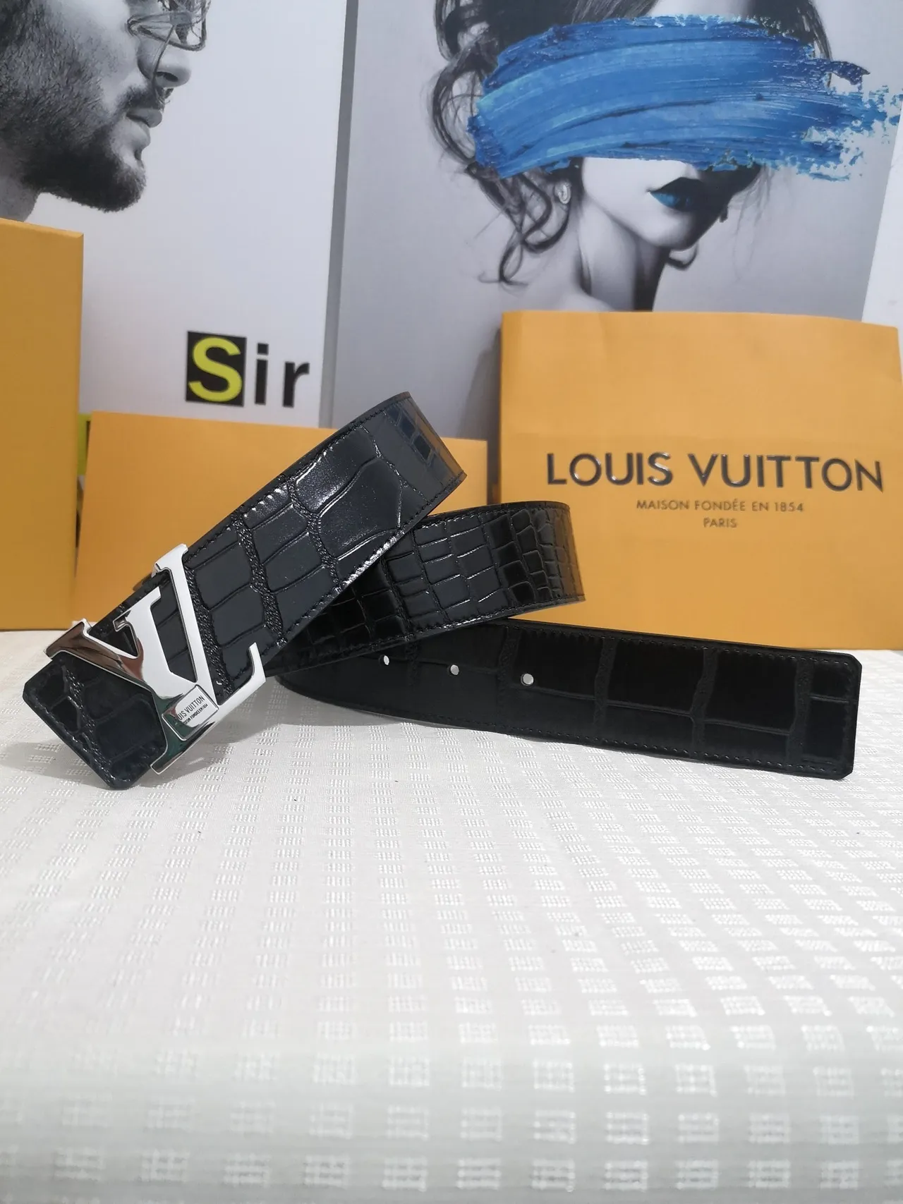 Louis Vuitton LV 黑色鳄鱼压纹皮革腰带 2
