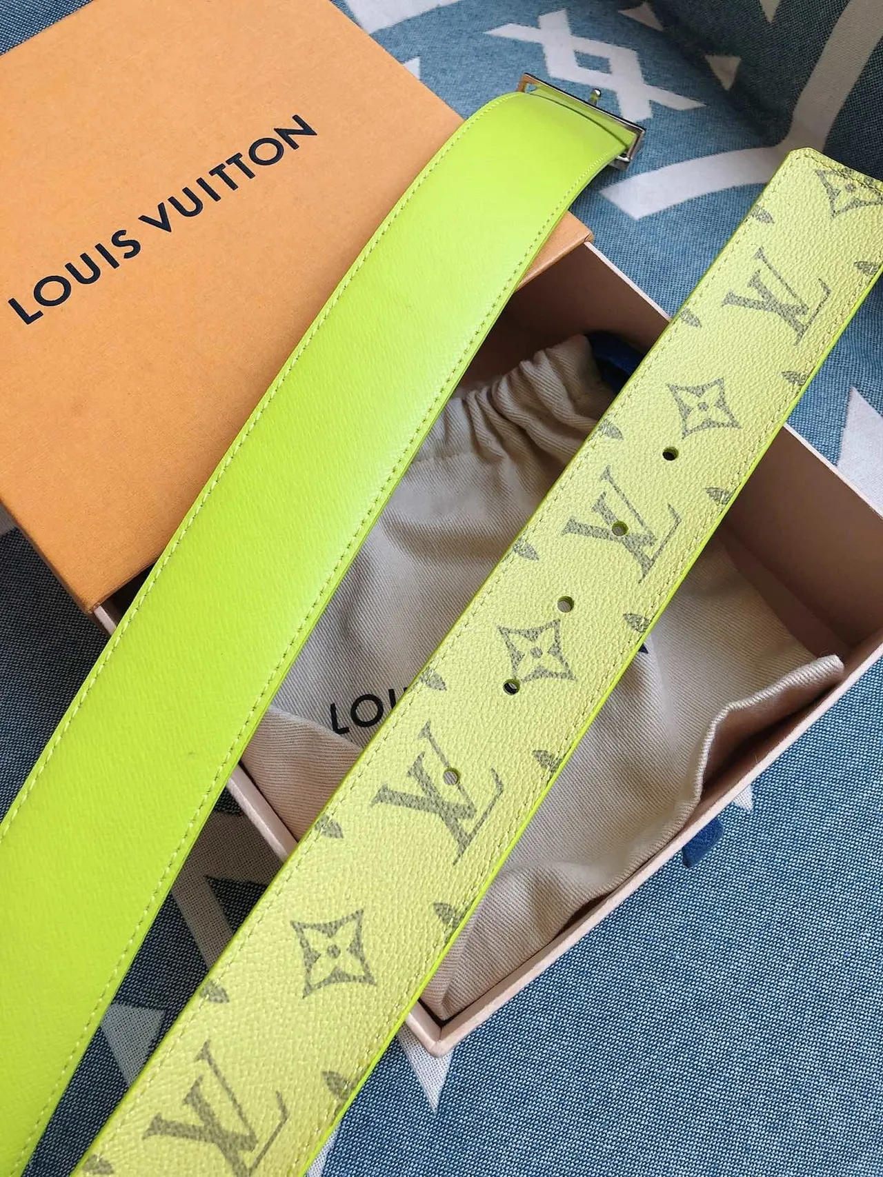 Louis Vuitton LV Initiales أصفر ليم Monogram حزام جلد 5