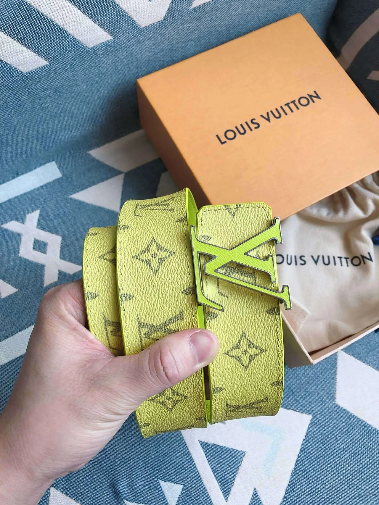 Louis Vuitton LV Initiales أصفر ليم Monogram حزام جلد 9