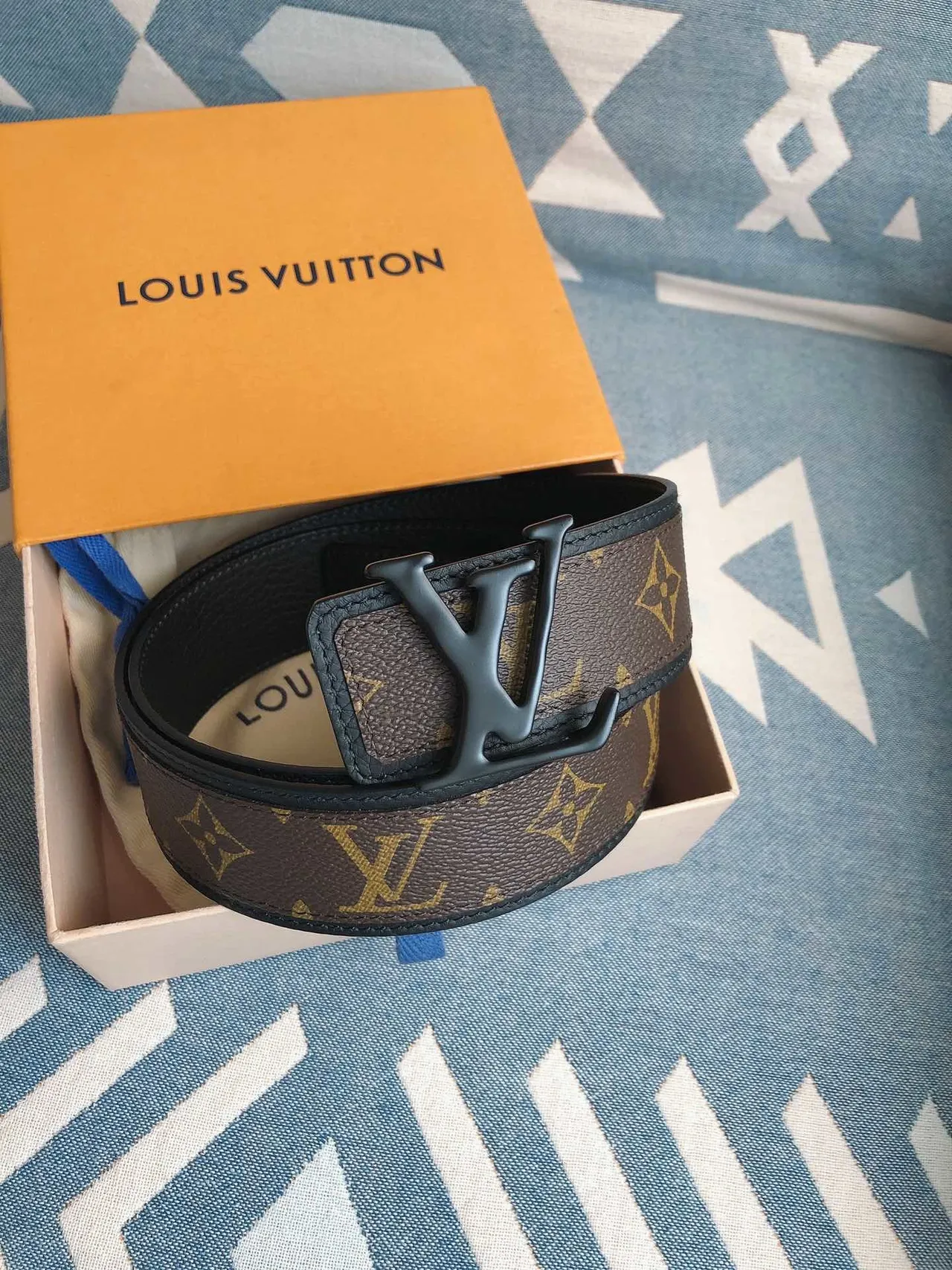 Louis Vuitton LV Initiales Monogram বাদামী এবং কালো চামড়ার বেল্ট 8