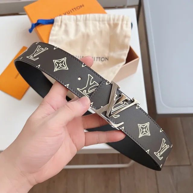 Louis Vuitton LV Initiales Monogram 皮革腰带 4