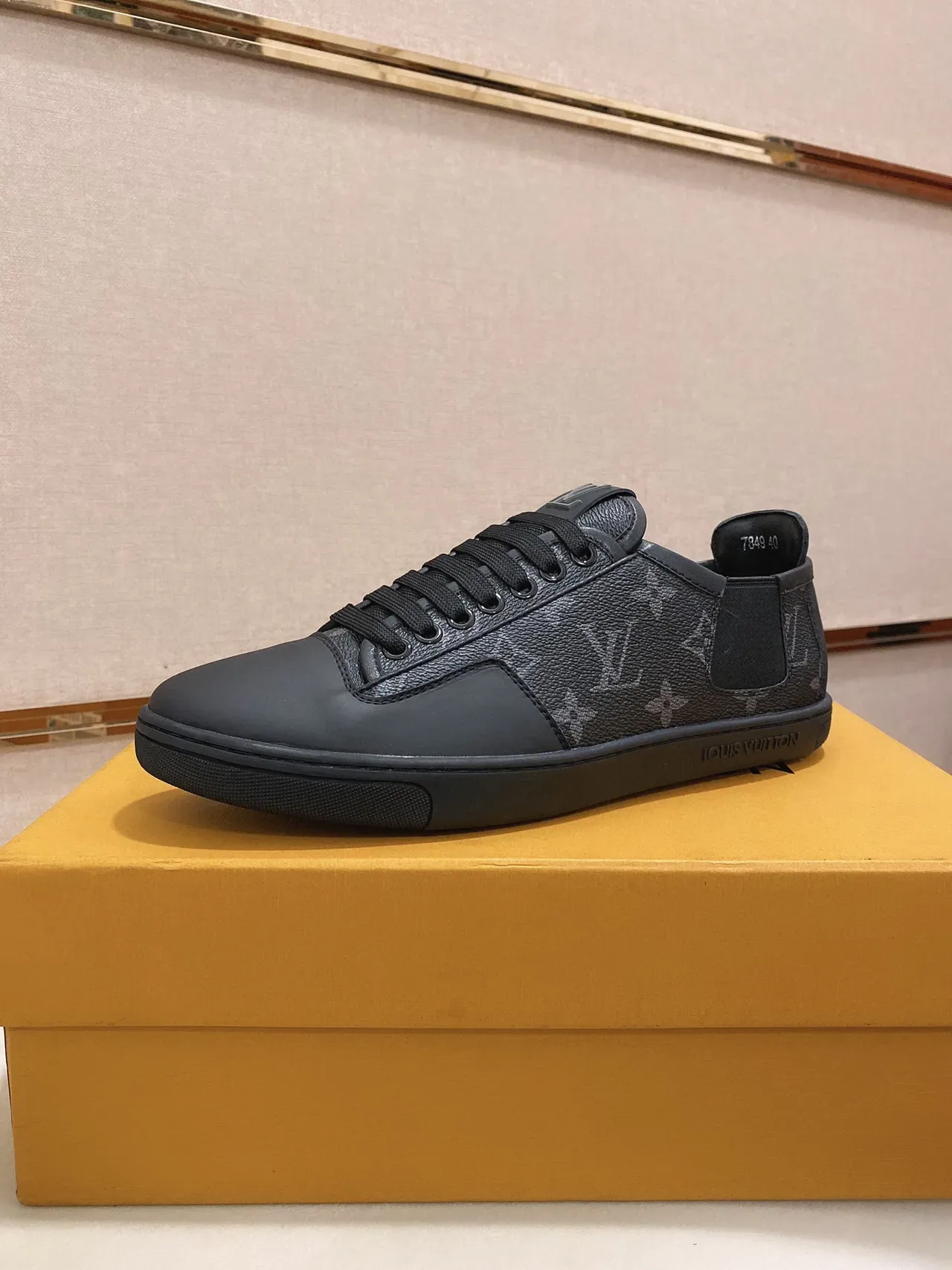 Louis Vuitton LV Trainer Black Monogram Leather Elastic Side Gusset Lifestyle Sneakers 9